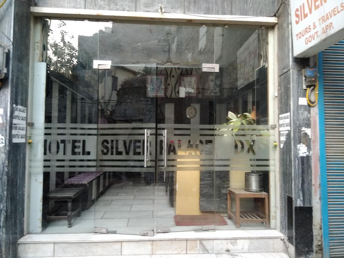 Silver Palace Hotel Neu-Delhi Exterior foto