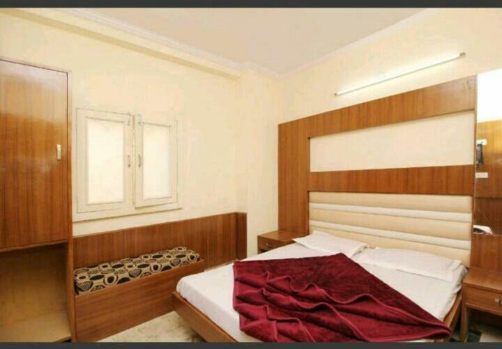 Silver Palace Hotel Neu-Delhi Exterior foto